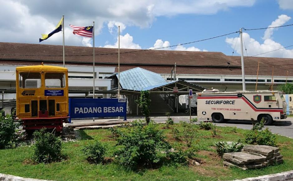 Travel to Padang Besar