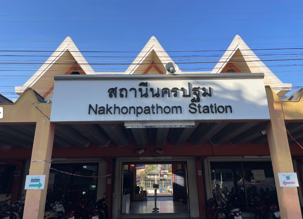 Travel to Nakhon Pathom